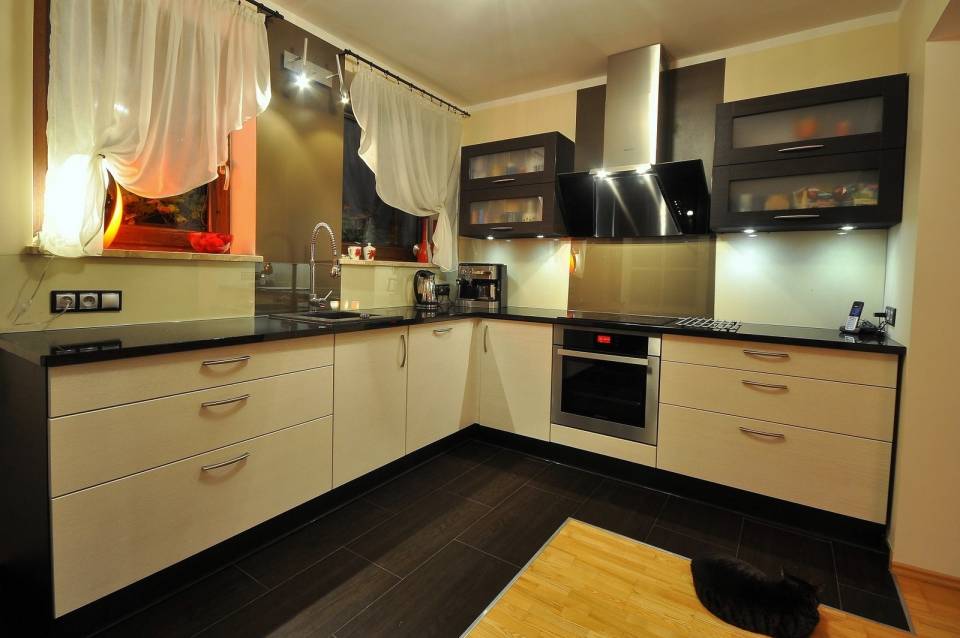 Kuchnia na wymiar 28