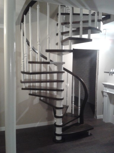 schody 12 d samonośne