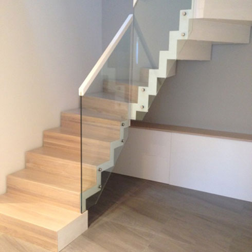 schody 15 a samonośne