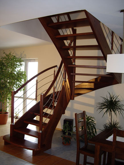 schody 3 b samonośne