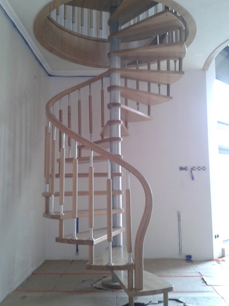 schody 8 g samonośne