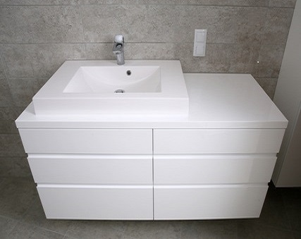 szafka pod umywalkę